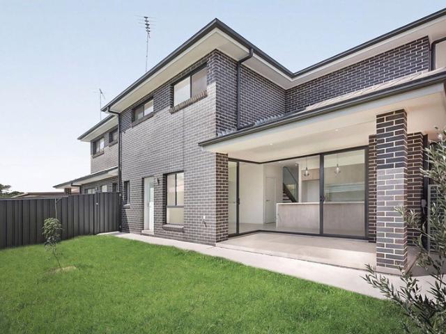 Duplex for rent in Padstow, Sydney