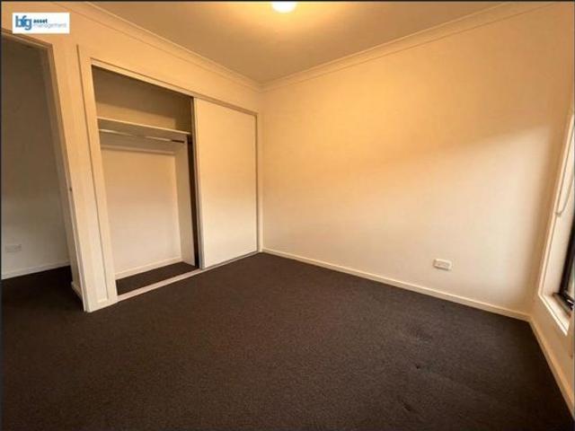 Townhouse for rent in Camerons Creek, Victoria