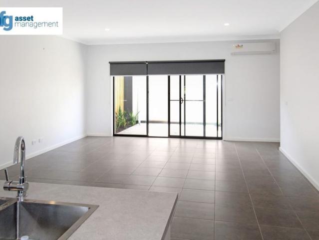 Townhouse for rent in Camerons Creek, Victoria