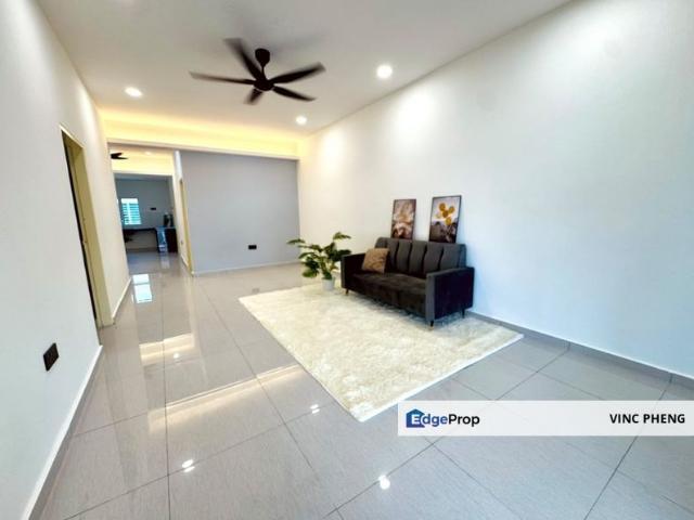House for sale in Malaka