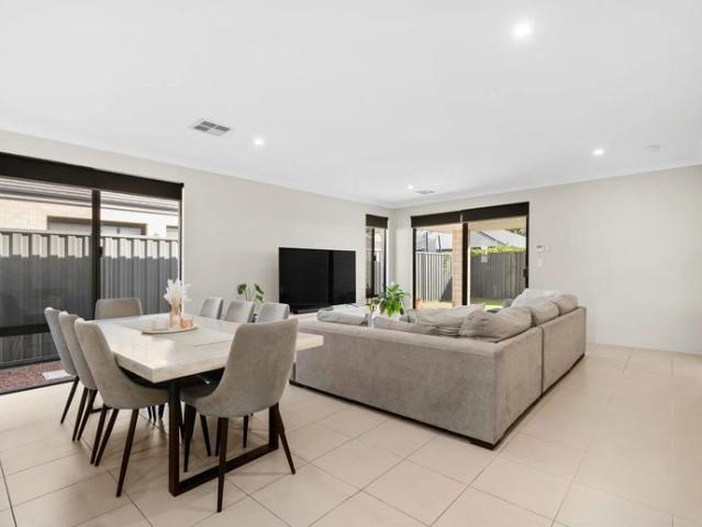 House for rent in Wellard, Western Australia