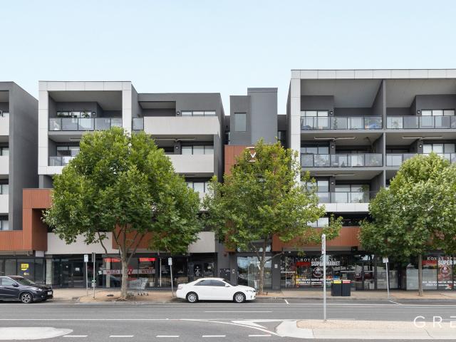 Apartment for sale in Caroline Springs, Melbourne