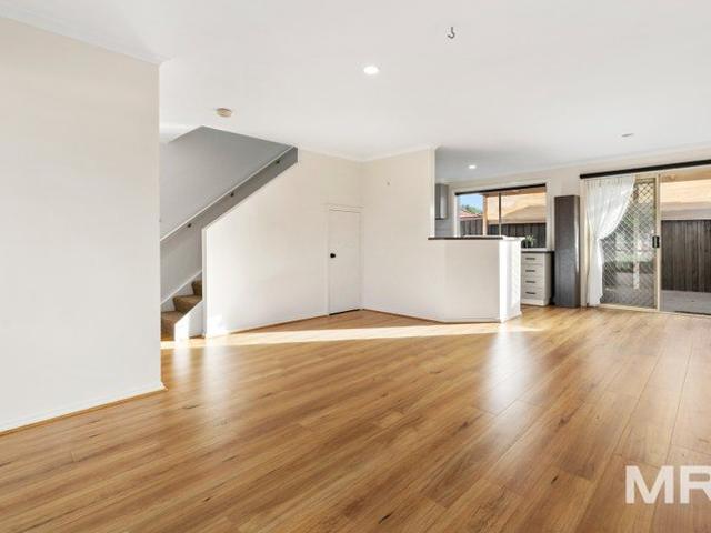 Townhouse for rent in Camerons Creek, Victoria
