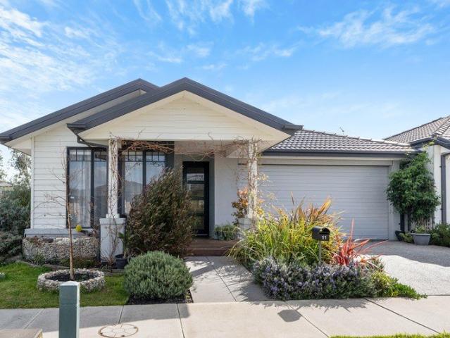 House for rent in Pinegrove, Melbourne