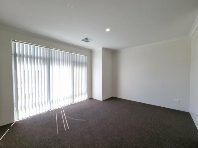 House for rent in Piara Waters, Western Australia