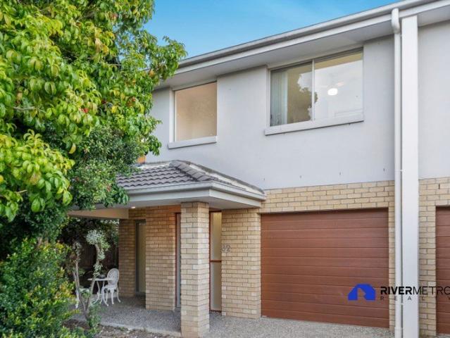 Townhouse for sale in Toombul, Queensland