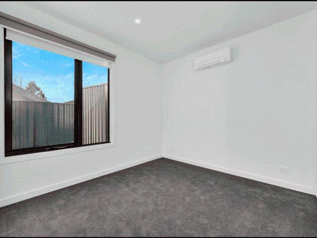 Townhouse for rent in Heidelberg West, Melbourne