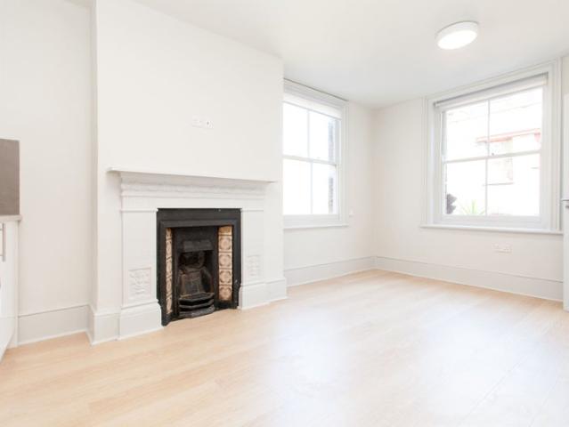 Studio for rent in West Hackney, Greater London