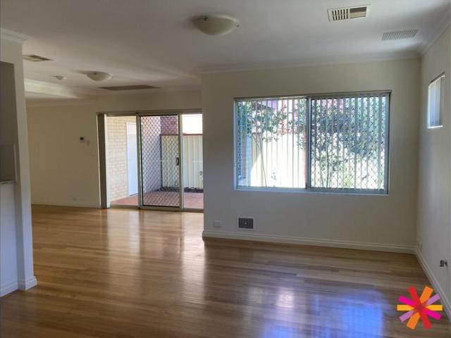 Townhouse for rent in Rivervale, Western Australia