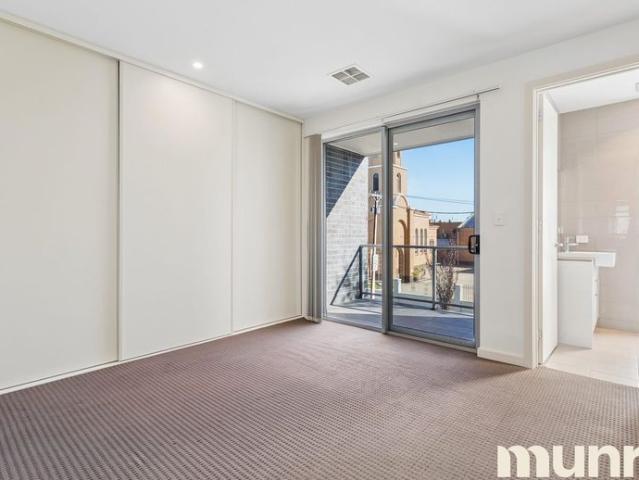 Townhouse for rent in Horseshoe Creek, South Australia
