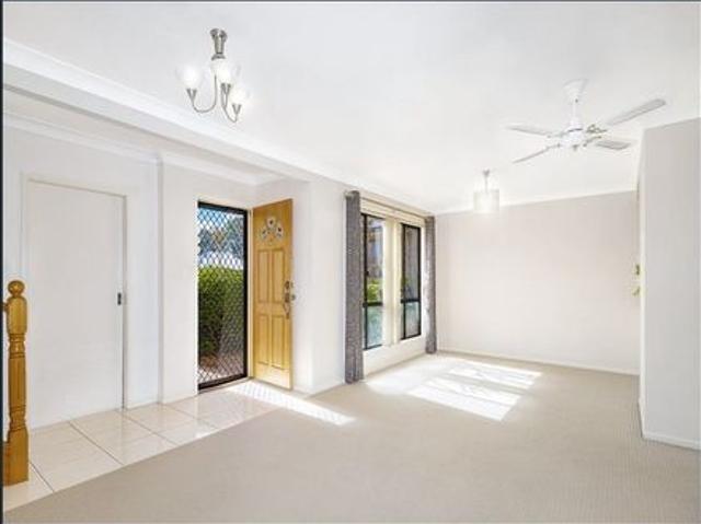 Townhouse for rent in Newtown, Toowoomba