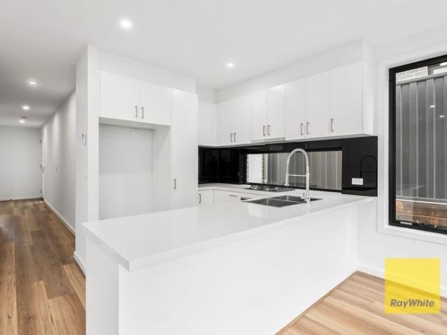 Townhouse for rent in Highton, Geelong