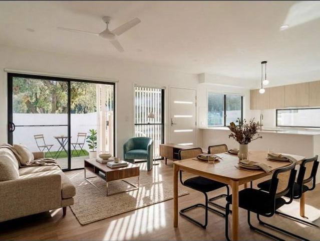 Townhouse for rent in Kings Creek, Queensland