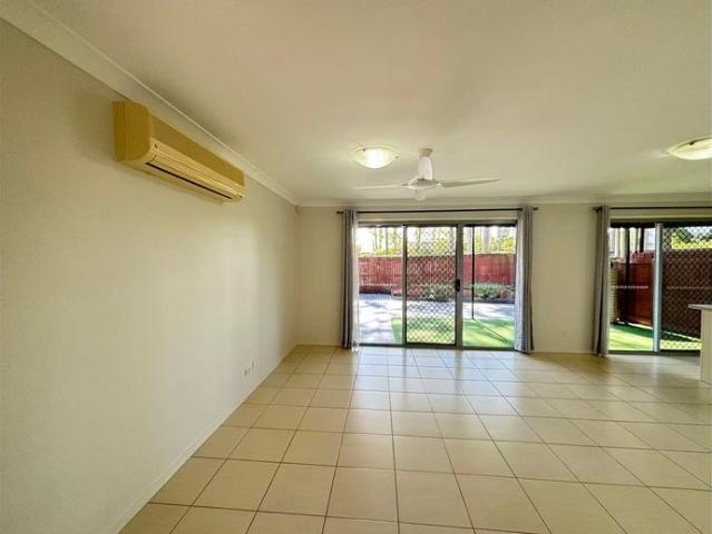 Townhouse for rent in Toombul, Queensland