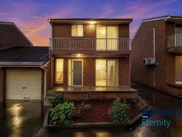 Townhouse for rent in Sydney, New South Wales
