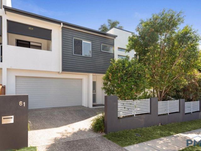 Townhouse for rent in Toombul, Queensland