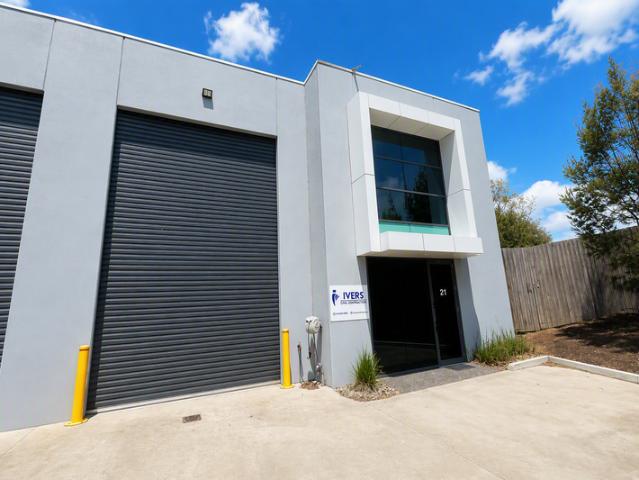 Warehouse for rent in Camerons Creek, Victoria