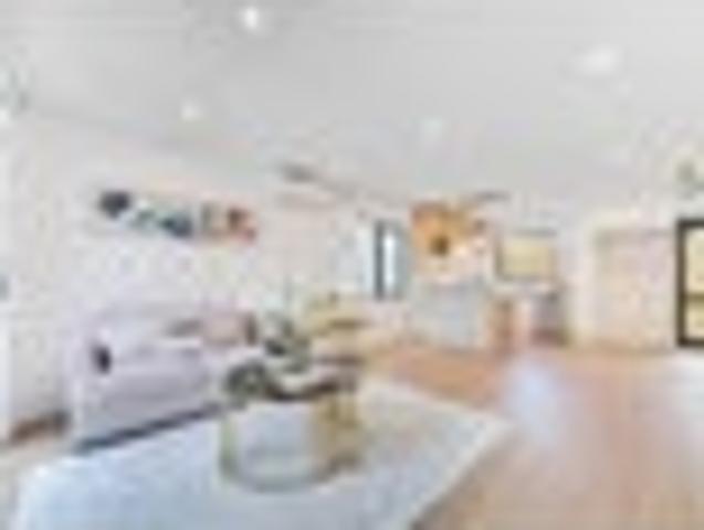 Townhouse for sale in East Tamaki