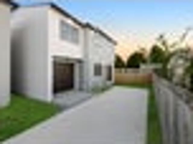 House for sale in Papakura