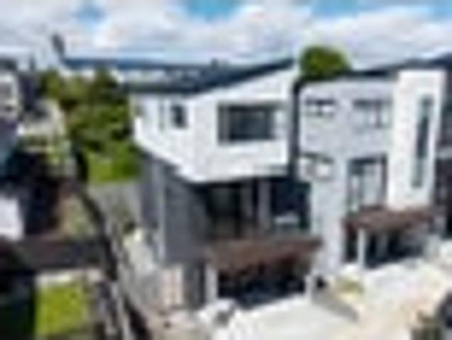 House for sale in Pakūranga, Howick