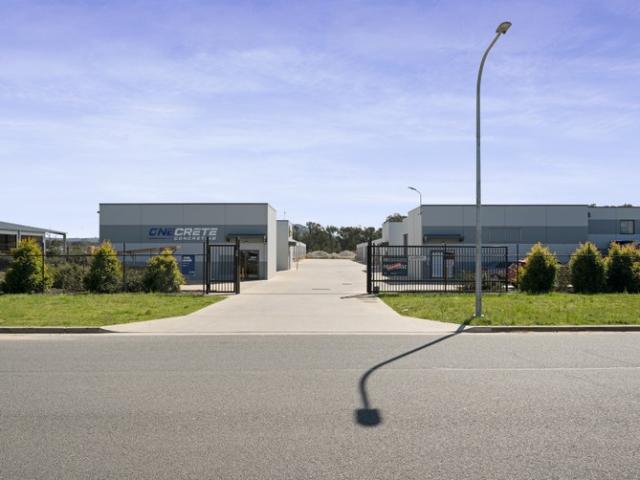 Warehouse for sale in Albury, New South Wales