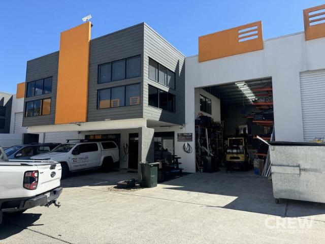 Warehouse for rent in Toombul, Queensland