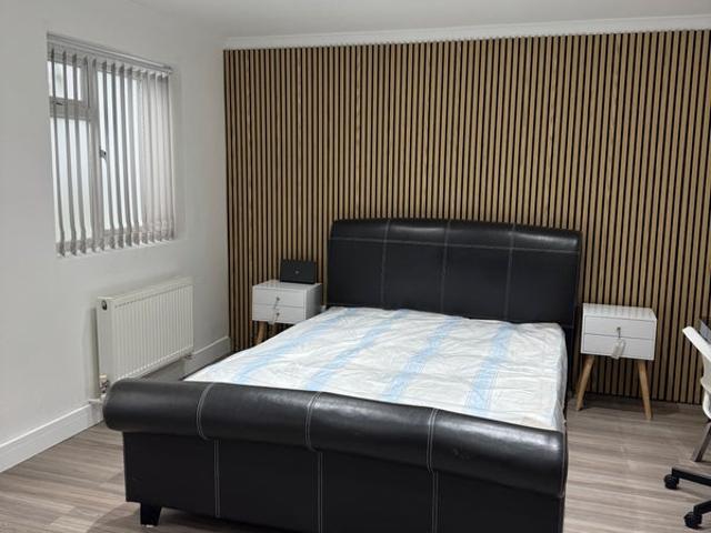 Studio for rent in Upton, Greater London