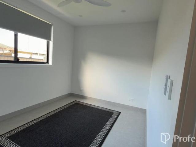 Granny Flat for rent in Fairfield, Sydney