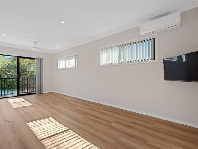 Granny Flat for rent in Toombul, Queensland