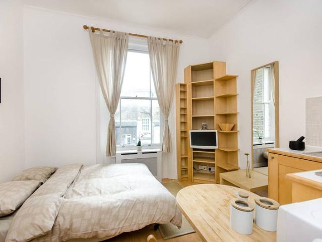 Studio for rent in Pimlico, Greater London