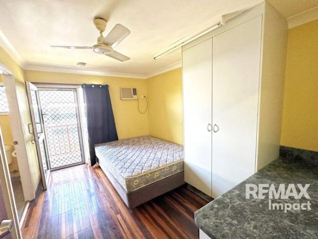Granny Flat for rent in Cairns, Queensland