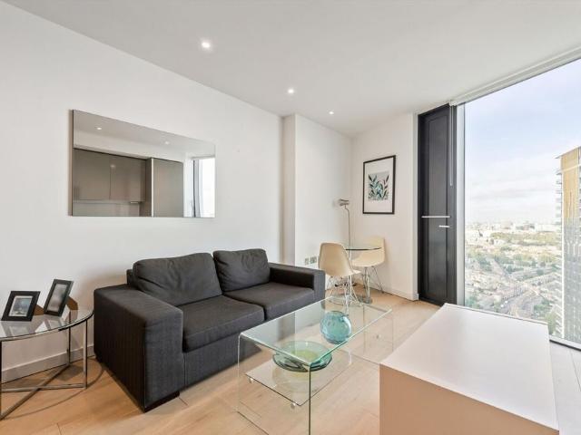 Studio for rent in Elephant and Castle, Greater London