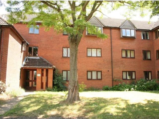 Studio for rent in Romsey, Cambridge