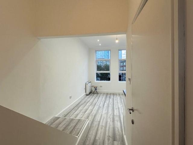 Studio for rent in St. George in the East, Greater London