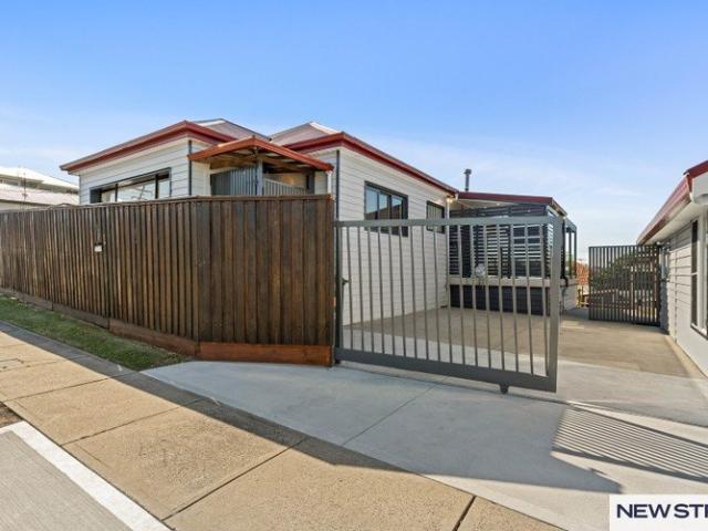 Granny Flat for rent in Ambergate, New South Wales