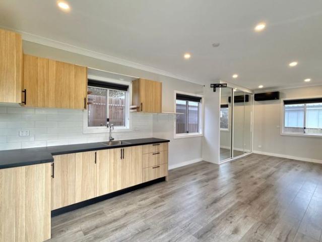 Granny Flat for rent in Sutherland Shire, Sydney
