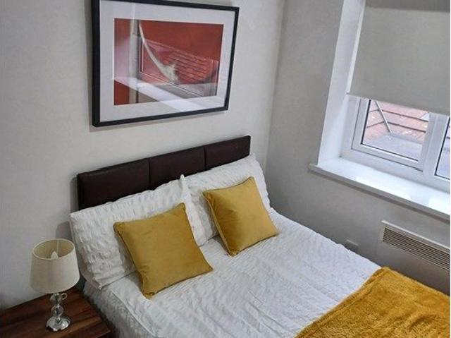 Studio for rent in Newcastle-under-Lyme, Staffordshire