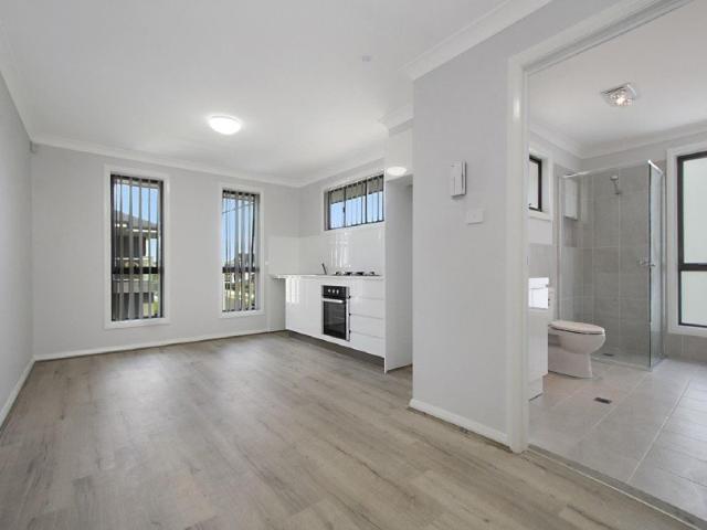Granny Flat for rent in Sydney, New South Wales