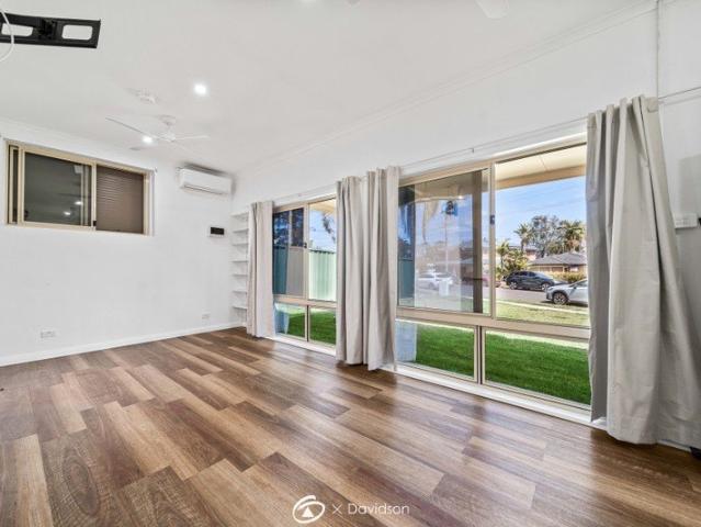 Granny Flat for rent in Hammondville, Sydney