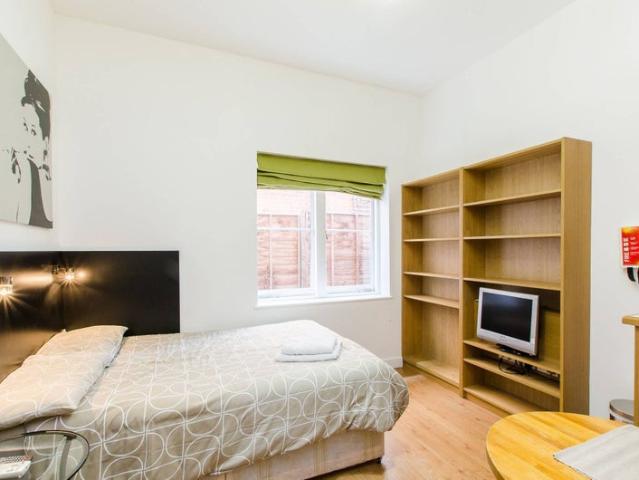 Studio for rent in West Hampstead, Greater London