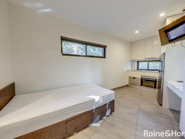 Granny Flat for rent in Sydney, New South Wales
