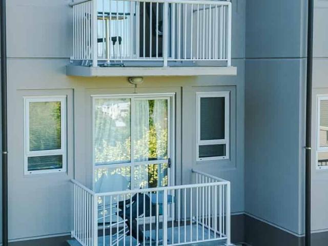 Property for rent in Otakou
