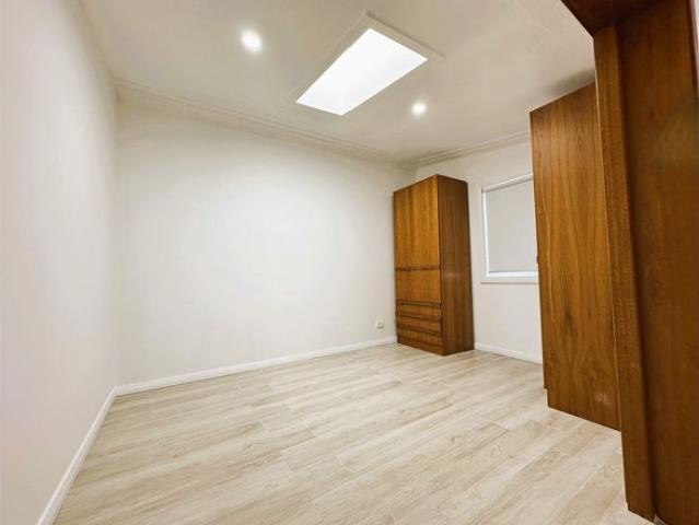 Granny Flat for rent in Sydney, New South Wales