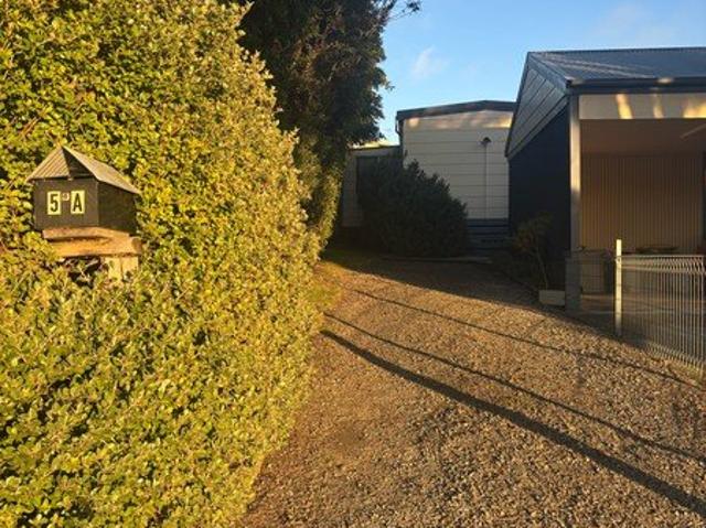 House for rent in Lakes Entrance, Victoria
