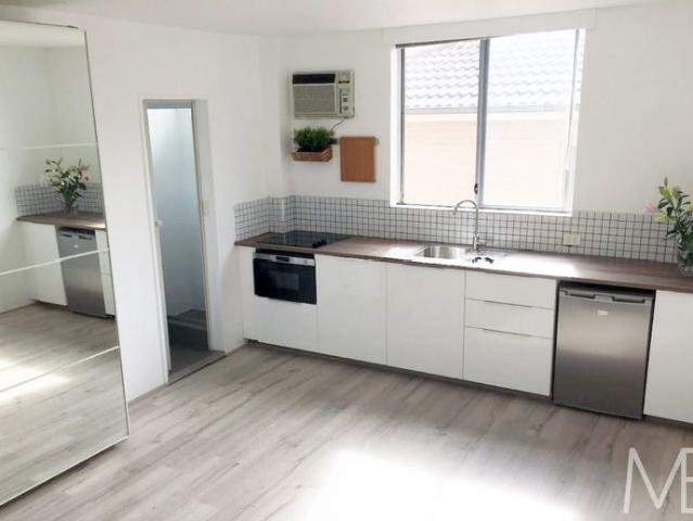 Granny Flat for rent in Willoughby, New South Wales