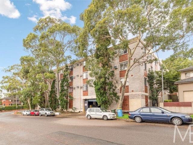 Granny Flat for rent in Willoughby, New South Wales