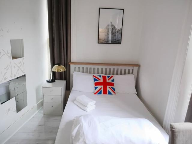 Studio for rent in Highbury, Greater London