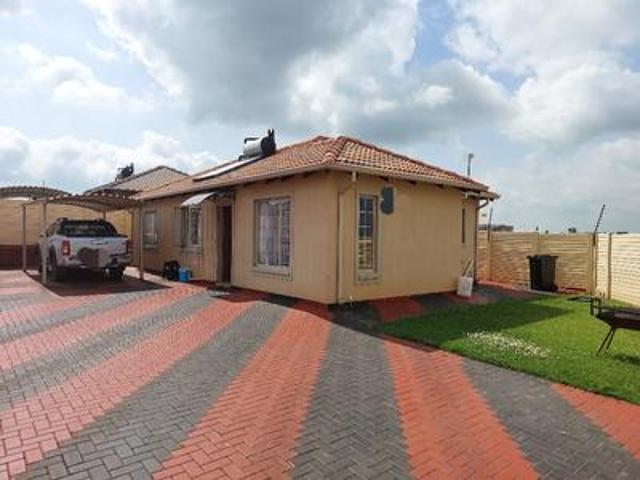 House for rent in Alberton