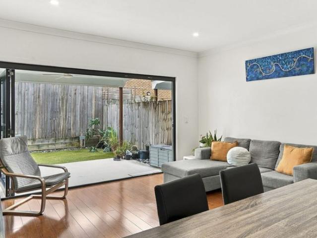 Townhouse for rent in Mount Gravatt, Greater Brisbane