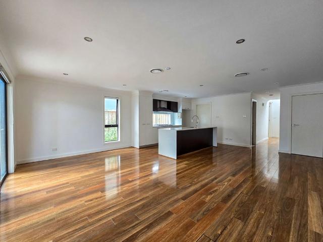 Townhouse for rent in Sydney, New South Wales